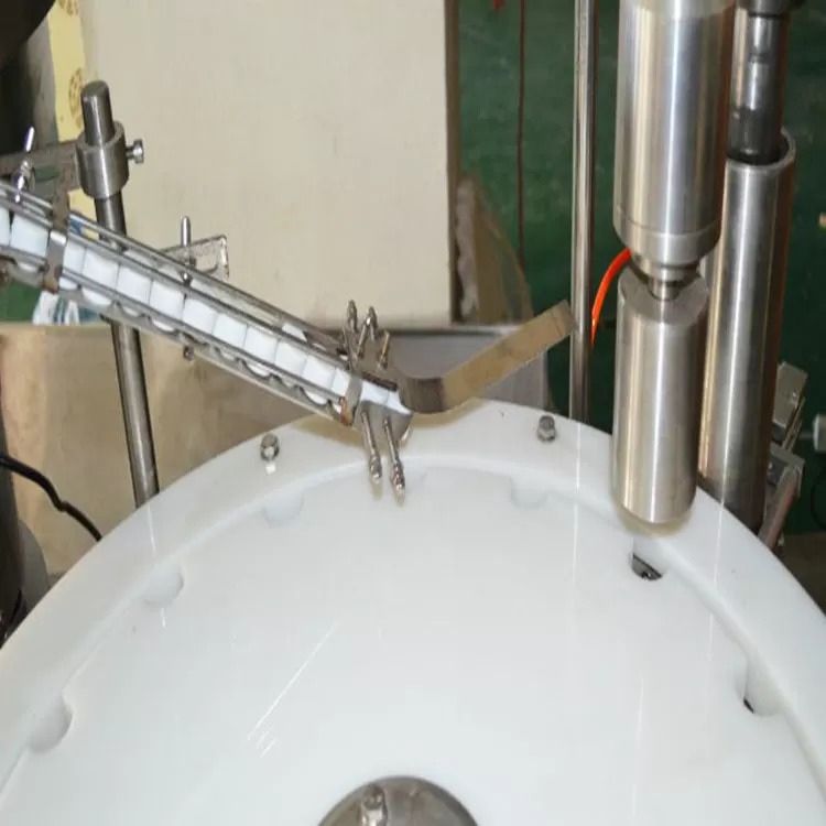 Mesin Penutup Botol Stainless Steel Yang Digunakan Dalam Perubatan